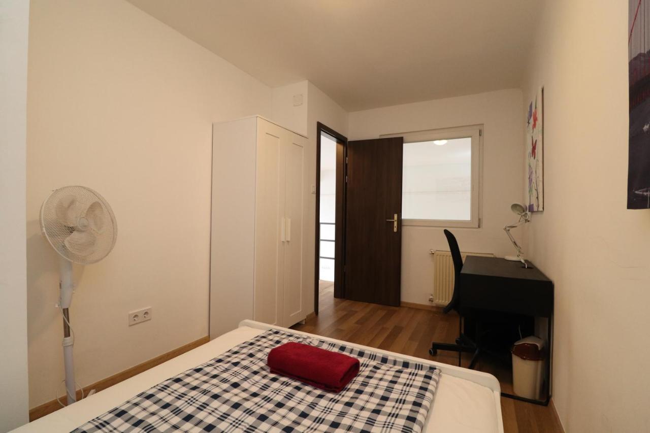 New Guest House A In Kiraly Street 106 Будапеща Екстериор снимка