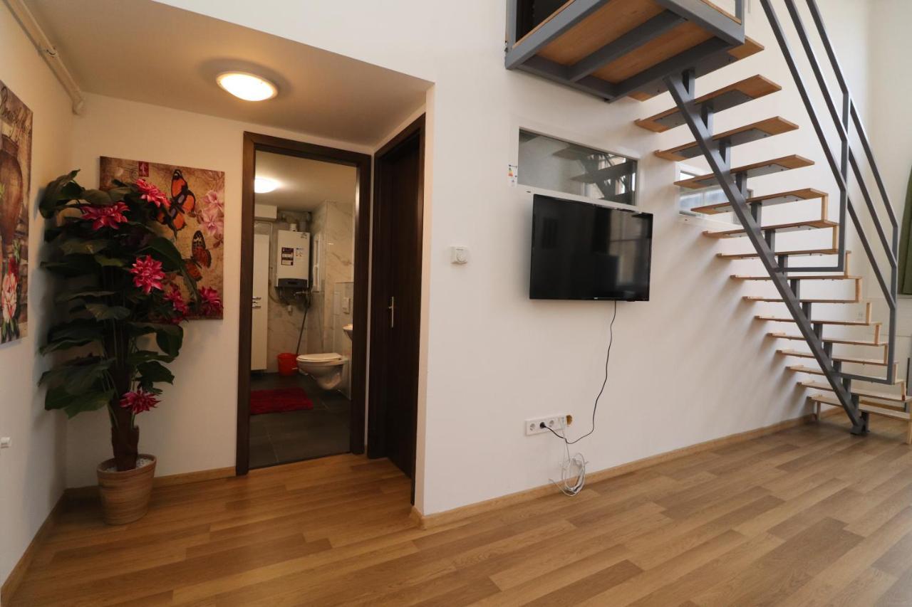 New Guest House A In Kiraly Street 106 Будапеща Екстериор снимка