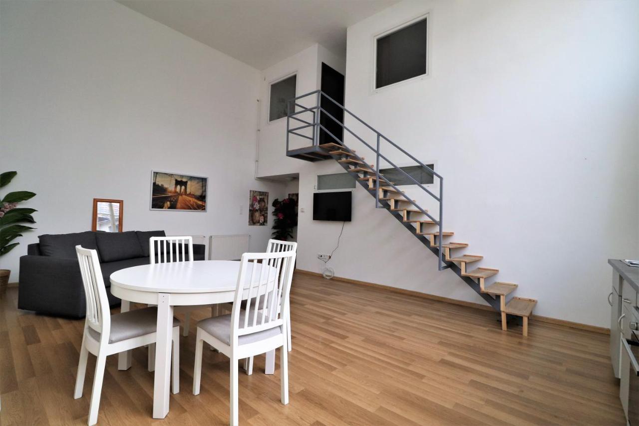 New Guest House A In Kiraly Street 106 Будапеща Екстериор снимка